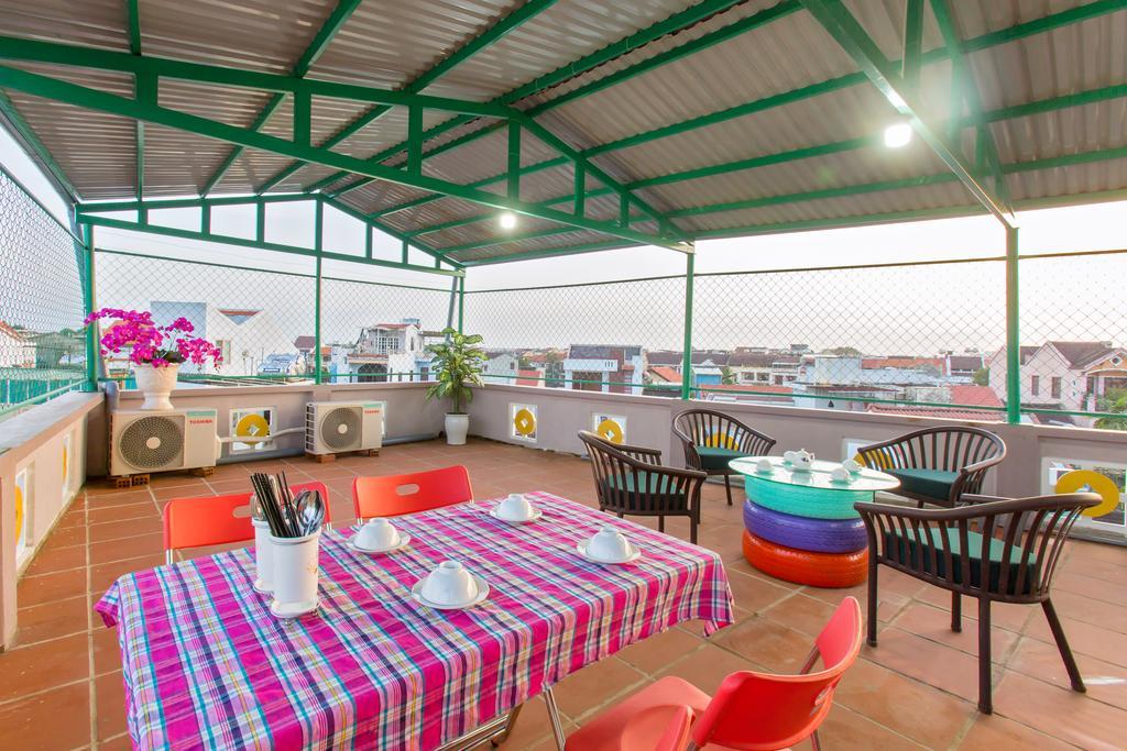 Light Sky Homestay Хоян Екстер'єр фото